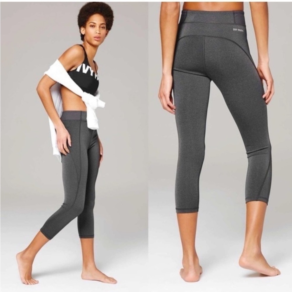 Ivy Park Gray Cropped Leggings Size Medium